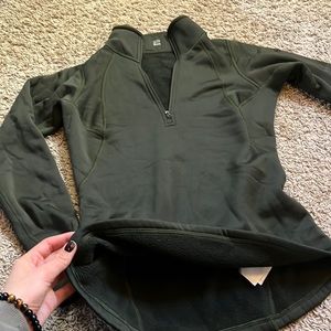 Arcteryx woman’s warm long sleeve half zip shirt
